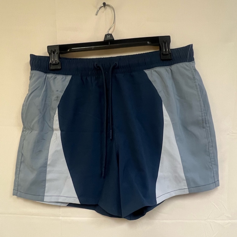 NEW GILLY HICKS MENS SWIM TRUNKS SIZE:M